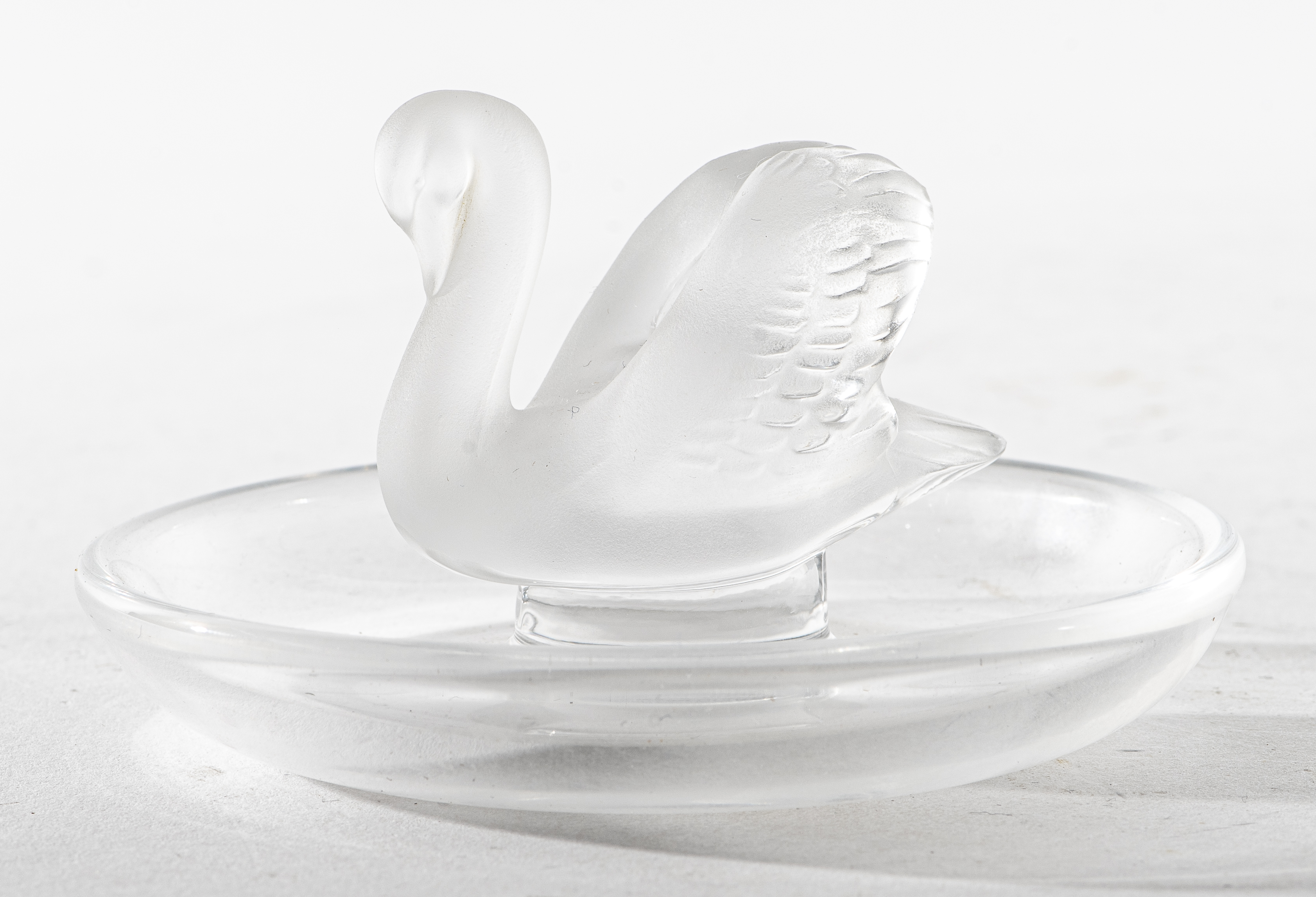 LALIQUE FRENCH FROSTED CRYSTAL SWAN