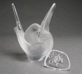 LALIQUE FROSTED CRYSTAL BIRD F