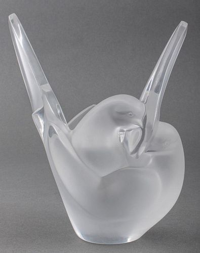 LALIQUE FROSTED CRYSTAL LOVEBIRDS
