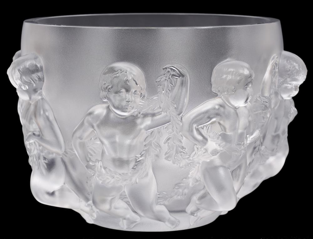 LALIQUE FROSTED CRYSTAL
