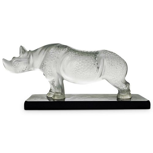 LALIQUE FROSTED CRYSTAL