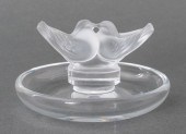 LALIQUE FROSTED "DEUX COLOMBES
