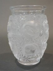 LALIQUE FROSTED GLASS 'BAGATEL