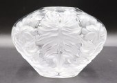 LALIQUE FROSTED GLASS "MAHE CL