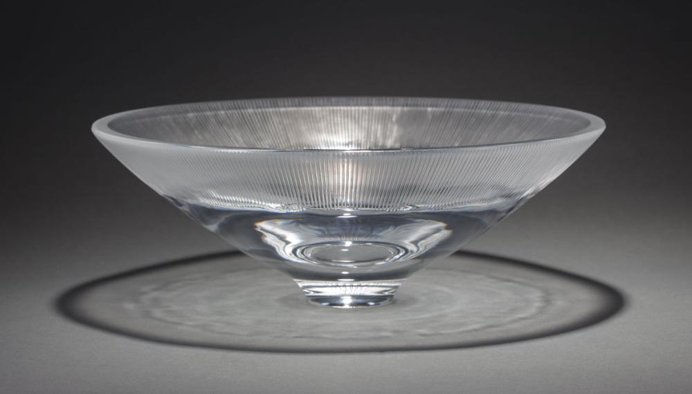LALIQUE "FUJIYAMA" BOWLLalique