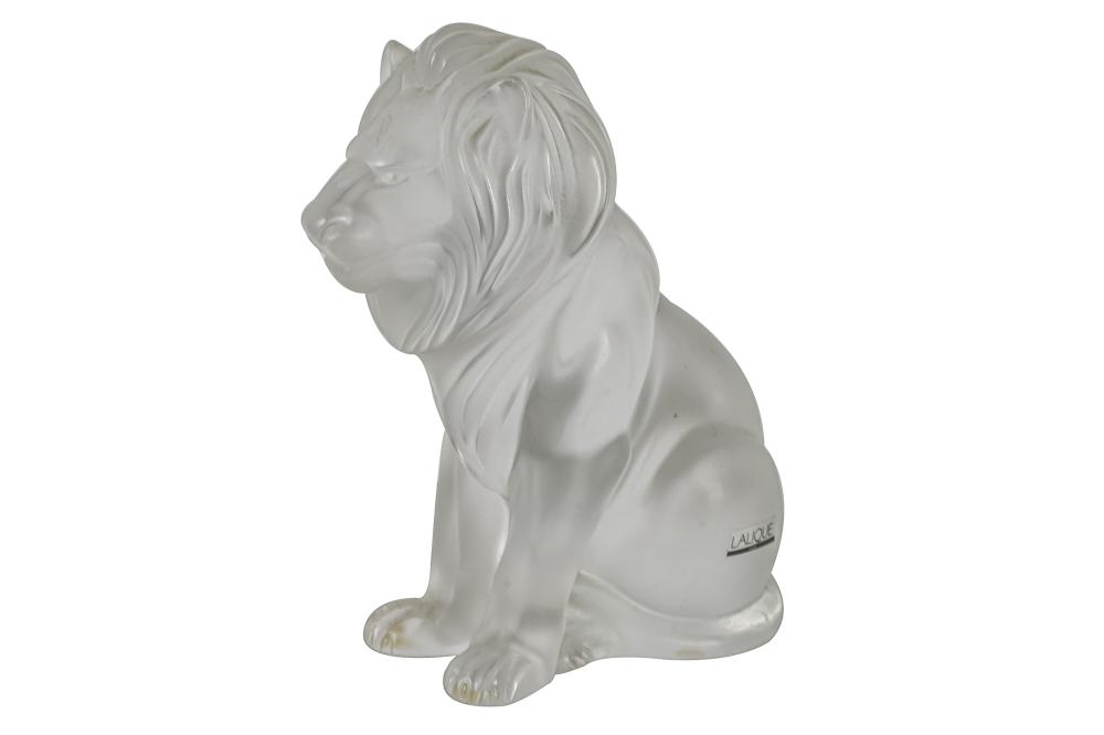 LALIQUE GLASS LION FIGUREsigned