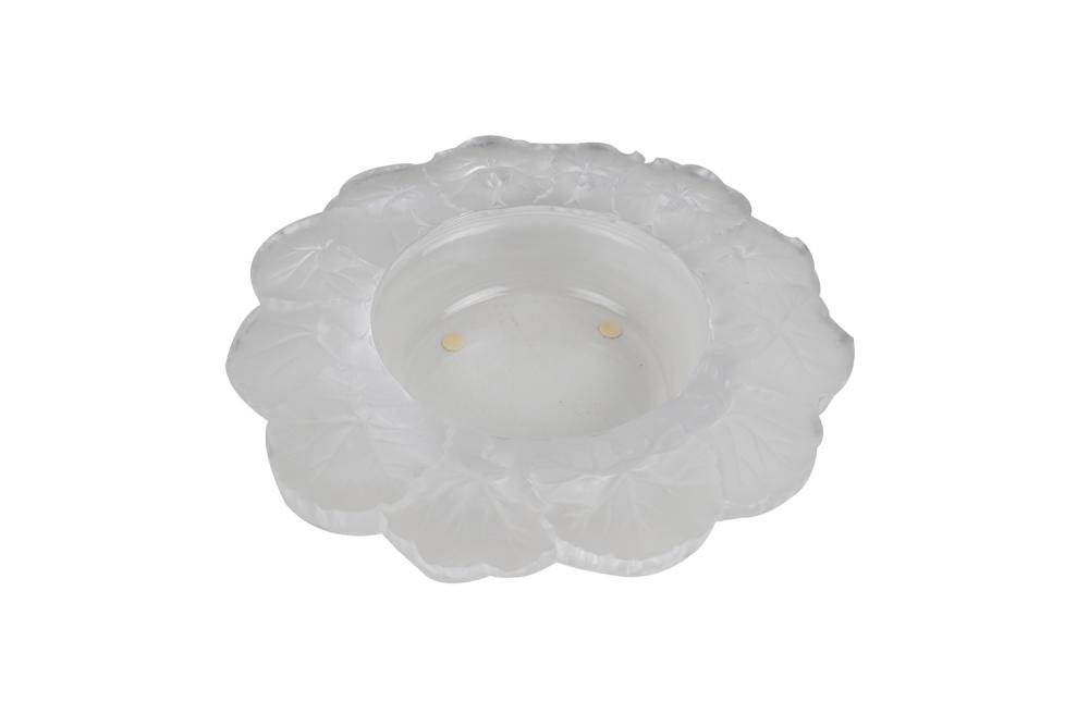 LALIQUE 'HONFLEUR' BOWLCondition: