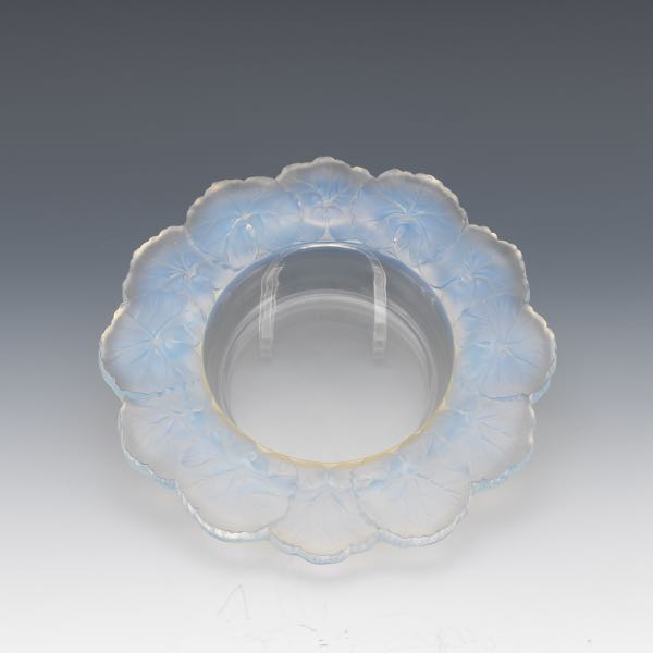 LALIQUE HONFLEUR GERANIUM BOWL 2" x
