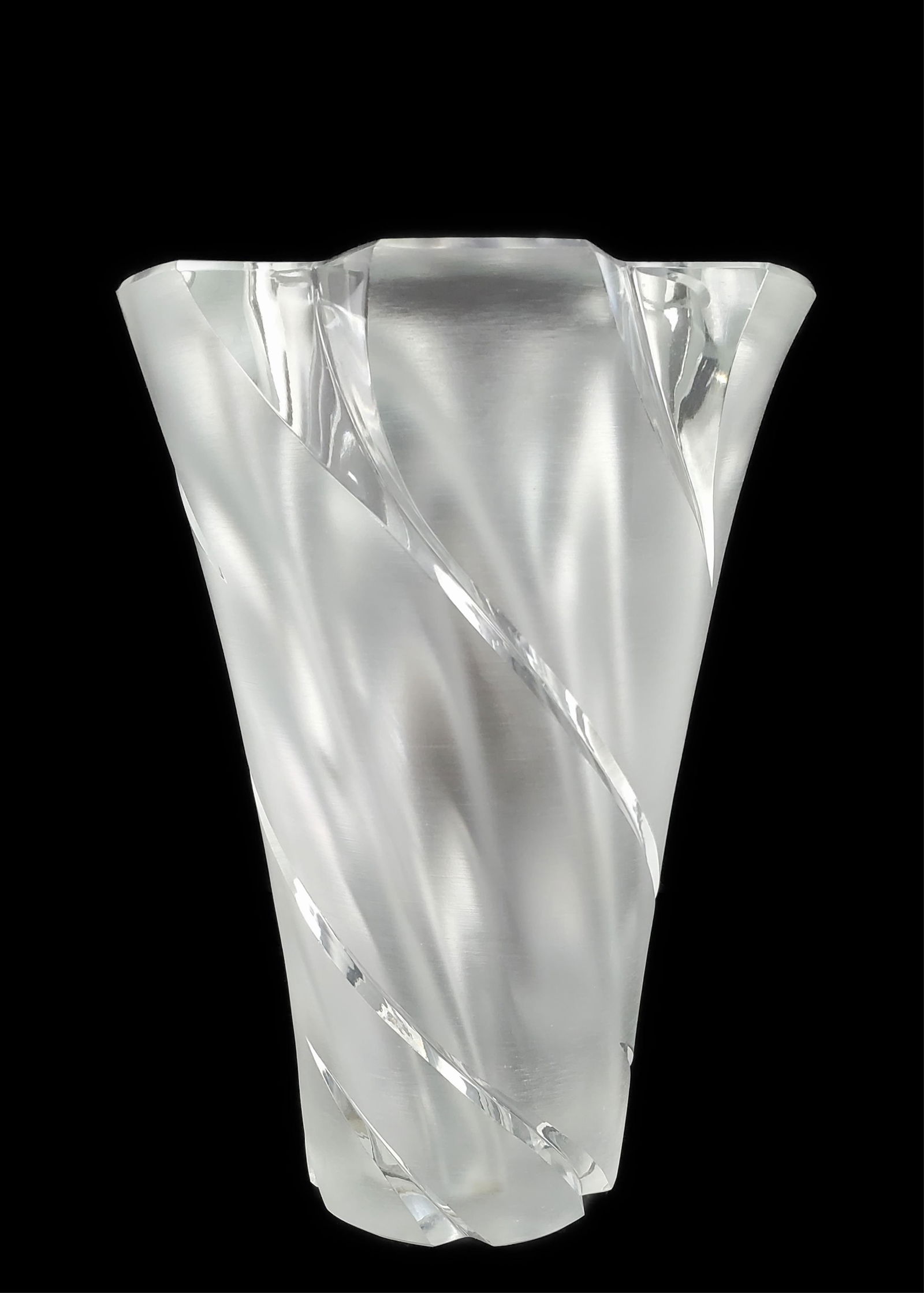 LALIQUE NARCISSE VASE, SIGNED