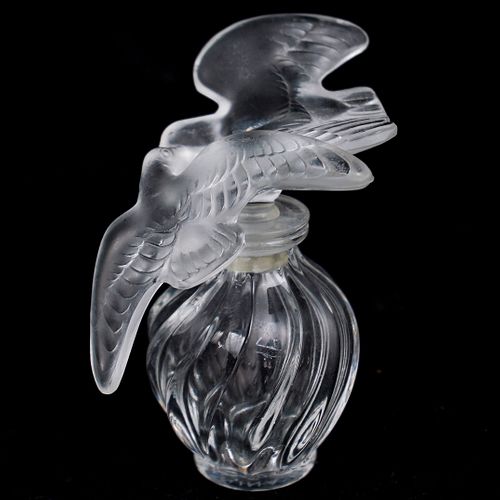 LALIQUE NINA RICCI PERFUME