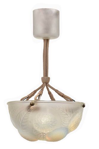LALIQUE OPALESCENT GLASS