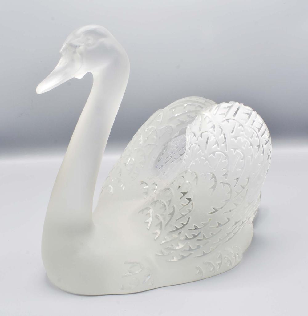 LALIQUE PART FROSTED COLORLESS