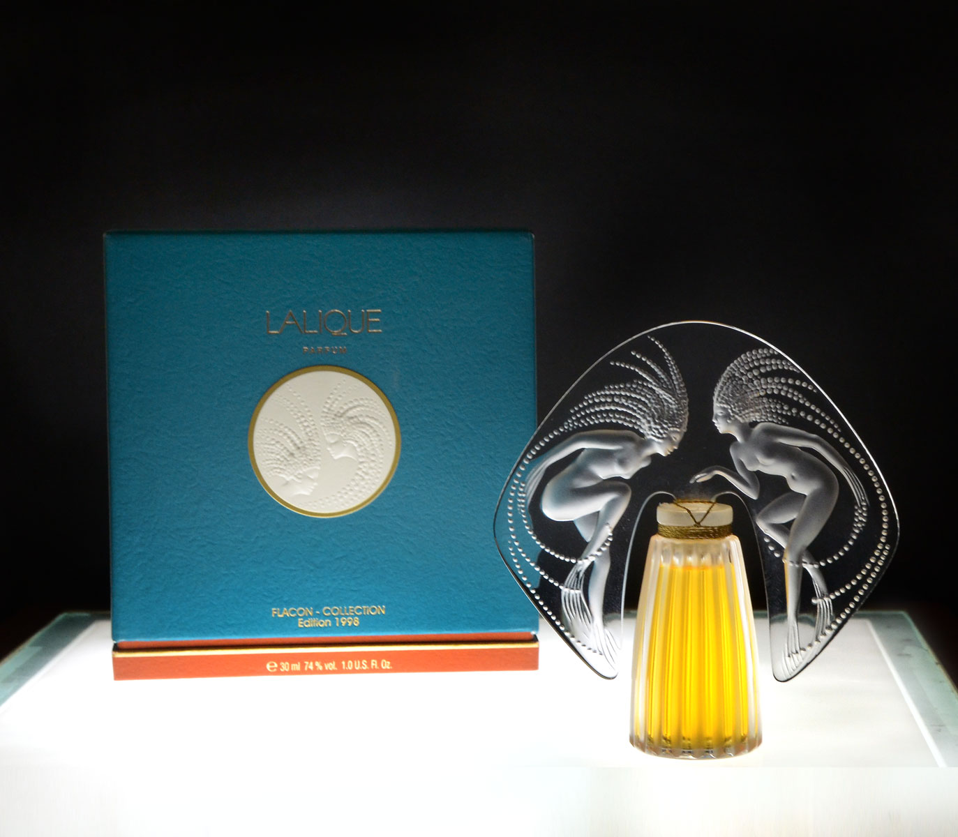 LALIQUE PERFUME FLACON