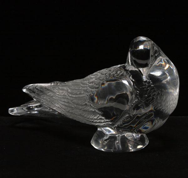 Lalique 'Pigeon Bruges' art glass