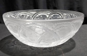 LALIQUE "PINSONS" CRYSTAL 9.25