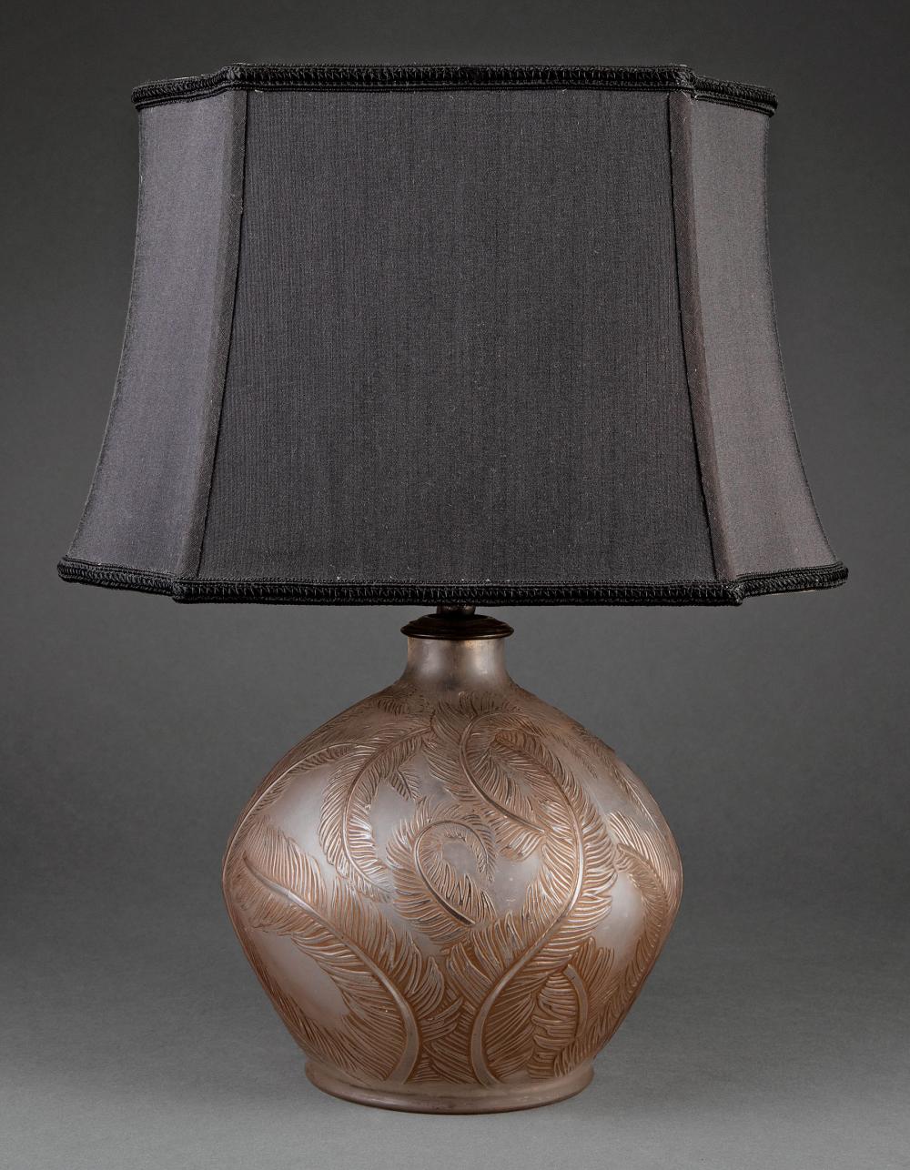 LALIQUE "PLUMES" GLASS