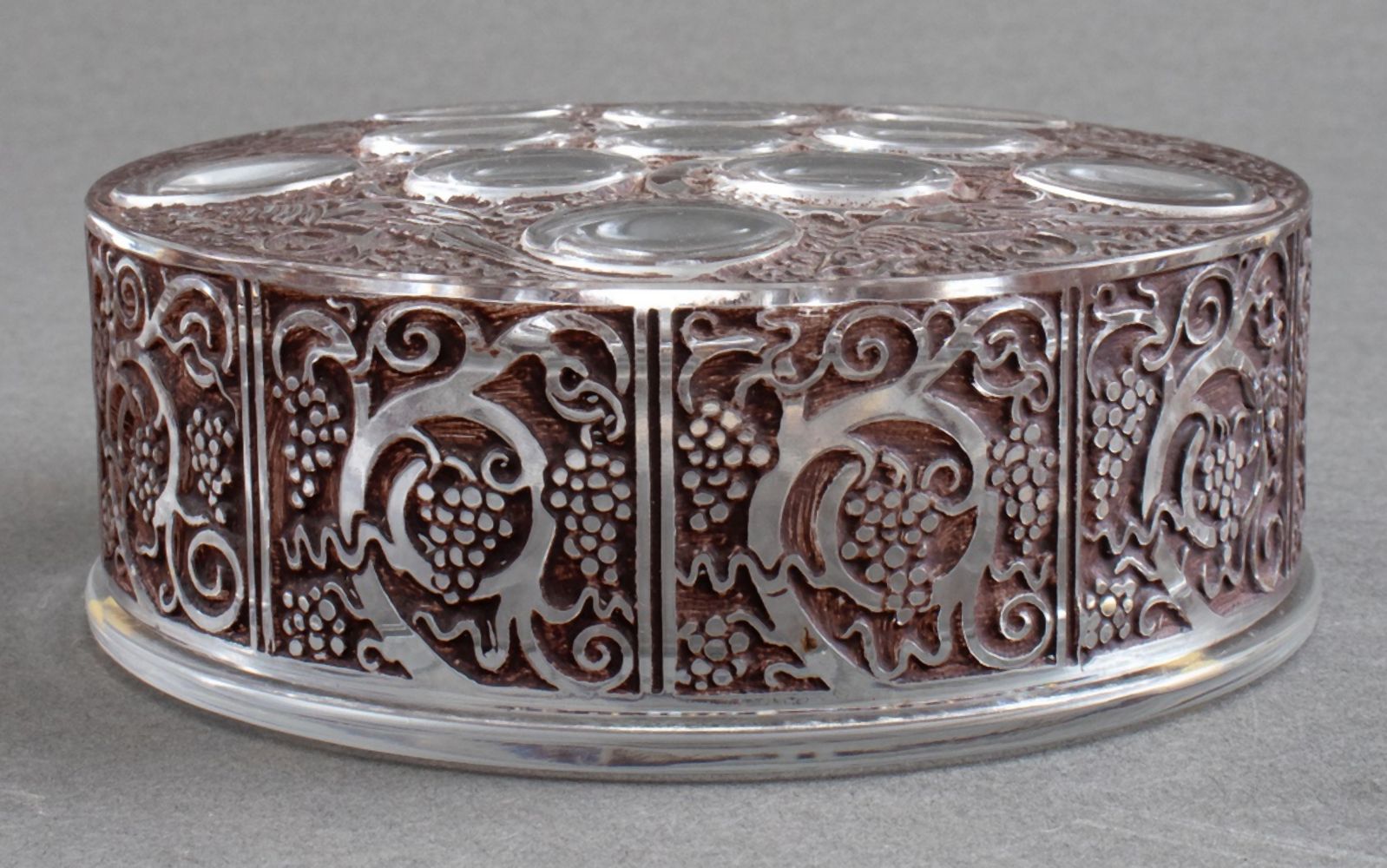 LALIQUE 'ROGER" CRYSTAL DRESSER