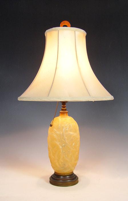 LALIQUE RONCES LAMP: Amber color