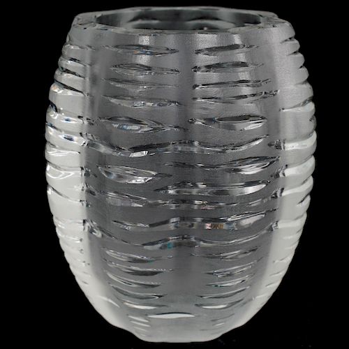 LALIQUE "SENLIS" PATTERN CRYSTAL