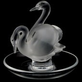 LALIQUE SWAN CRYSTAL PIN/ASHTR