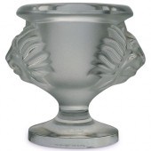 LALIQUE "TETE DE LION" CANDLE