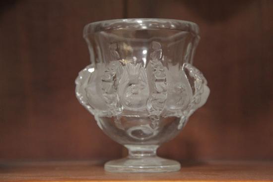 LALIQUE VASE. Dampierre vase 