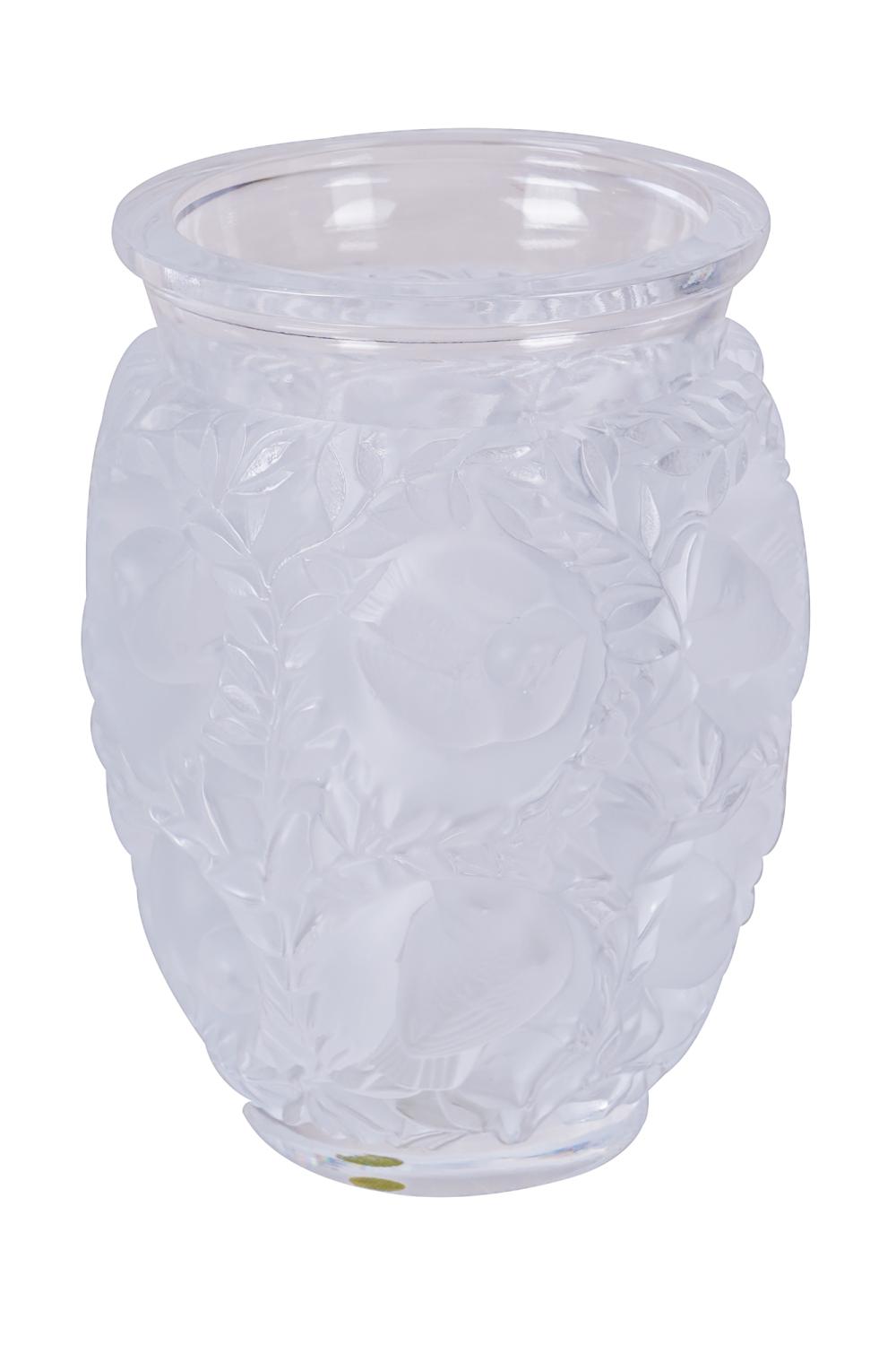 LALIQUE VASE'Bagatelle' pattern