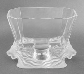 LALIQUE "VENISE" DOUBLE HEADED