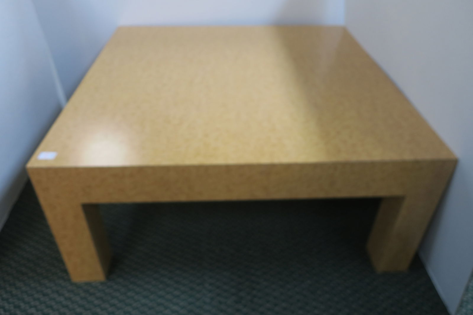 LAMINATED BURLWOOD LARGE SQUARE