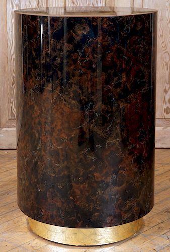 LAMINATED COLUMN FORM PEDESTALA