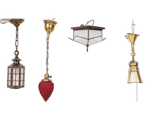 LAMP GROUPINGThree hanging lamps to