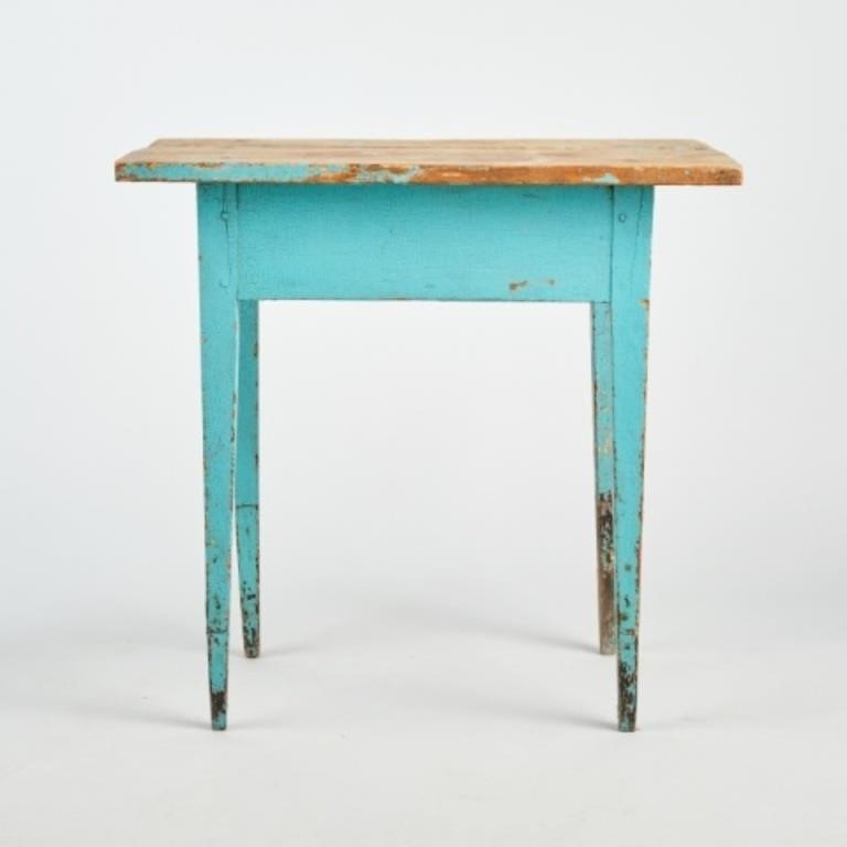 LANARK COUNTY WORK TABLEThe small