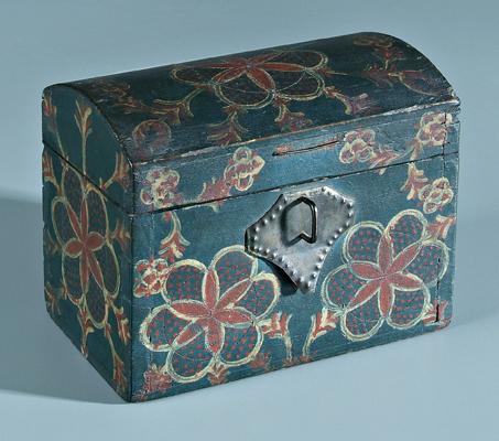 Lancaster Pennsylvania painted box,