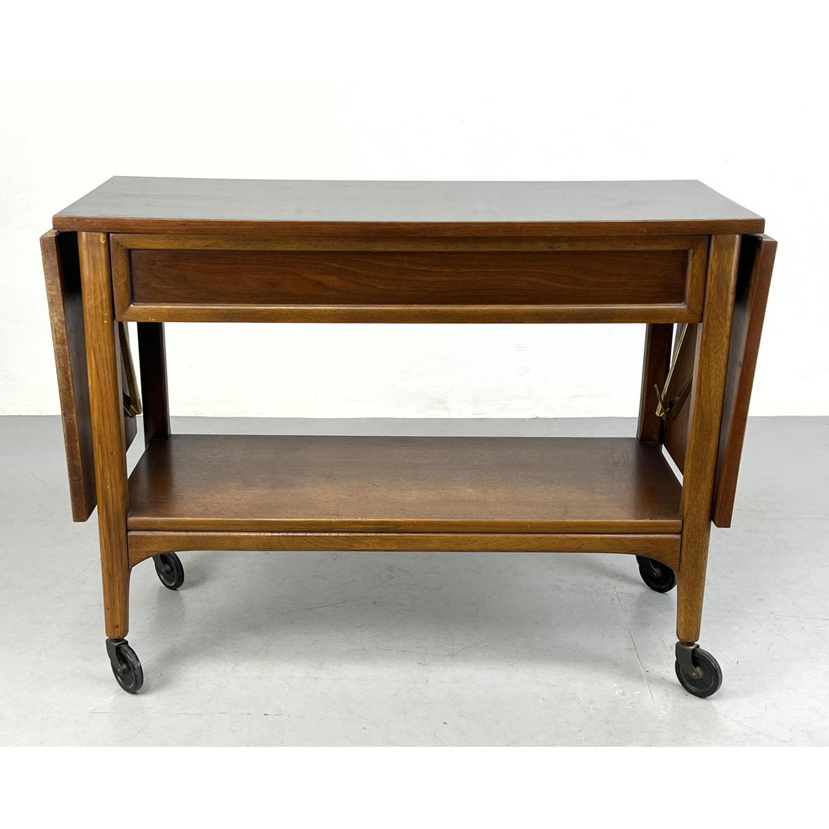LANE American Modern Walnut Serving
