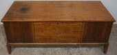LANE CEDAR LINED BLANKET CHEST