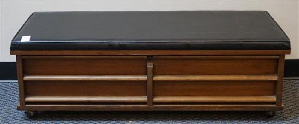 LANE CEDAR LINED WALNUT BLACK VINYL
