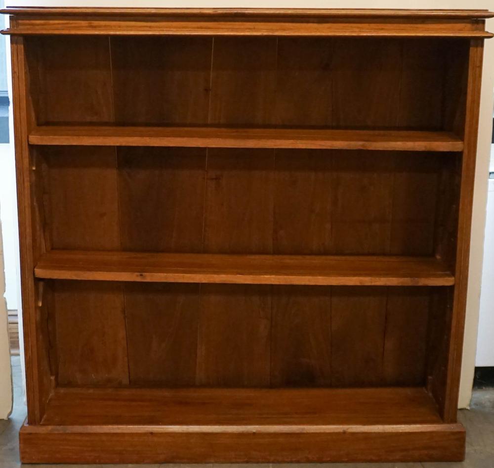 LANE MAHOGANY OPEN BOOKCASE, 42 X
