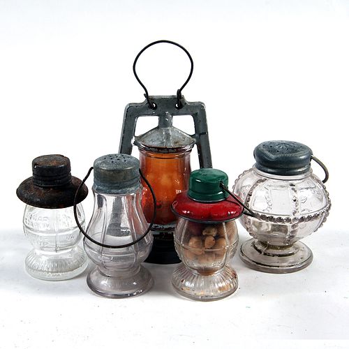LANTERN CANDY CONTAINERSA group