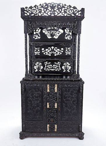 LARGE 19TH C. CHINESE CARVED