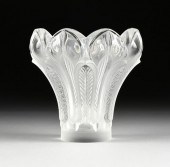 LARGE 20TH CENTURY LALIQUE FRA
