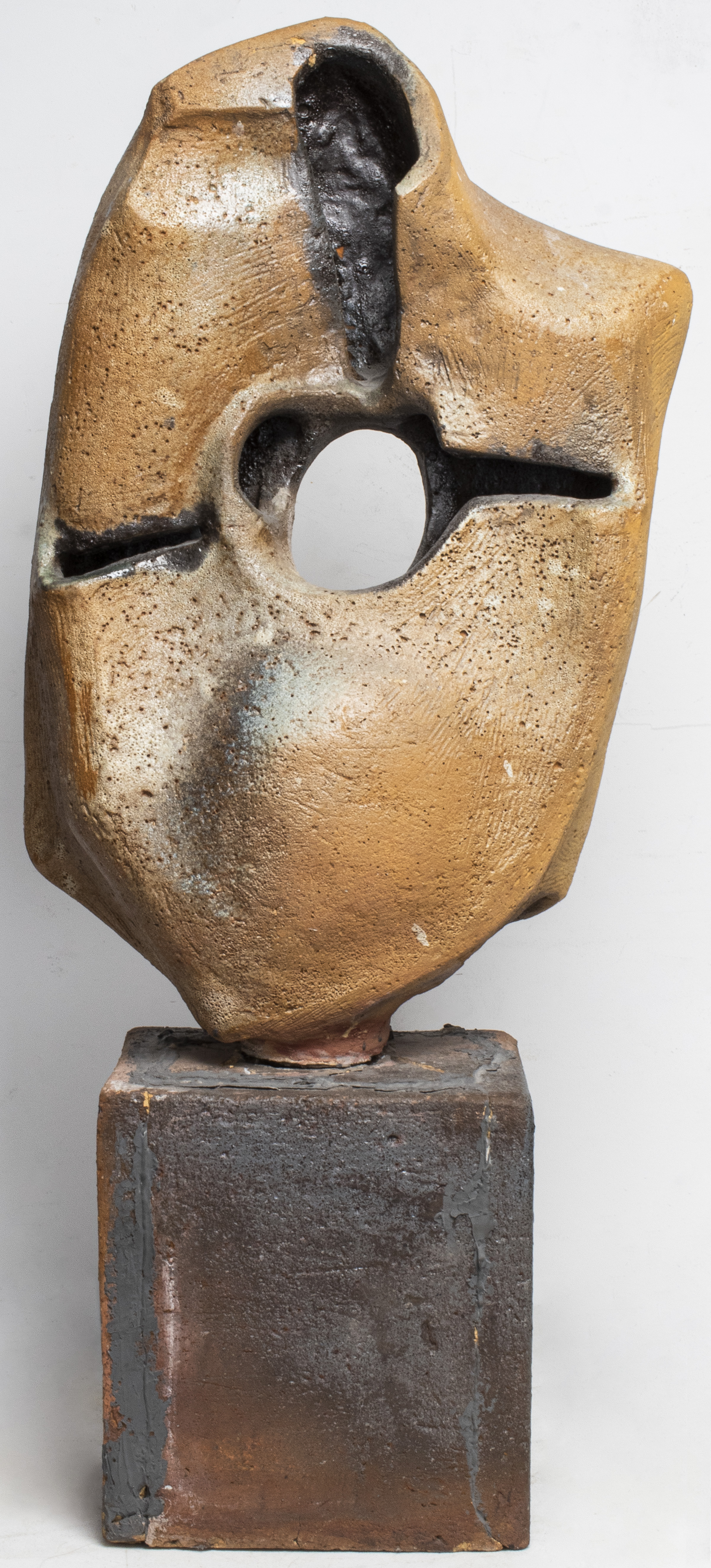 LARGE ABSTRACT FREEFORM CERAMIC