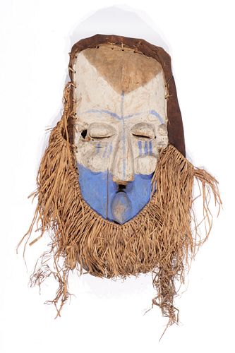 LARGE AFRICAN SUKU MASKLarge