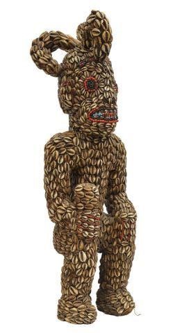 LARGE AFRICAN WOOD, COWRIE SHELL