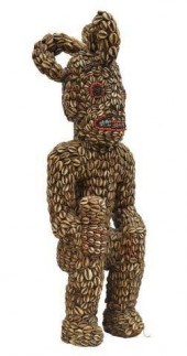LARGE AFRICAN WOOD, COWRIE SHE