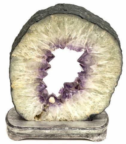 LARGE AMETHYST GEODE SPECIMAN,