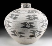 LARGE ANASAZI TULAROSA POTTERY