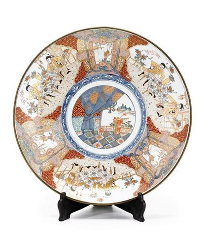 Large and fine Japanese imari