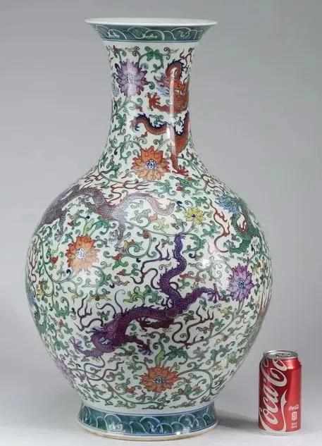LARGE AND IMPRESSIVE CHINESE