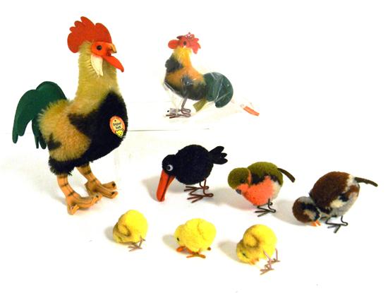 Large and small roosters marked