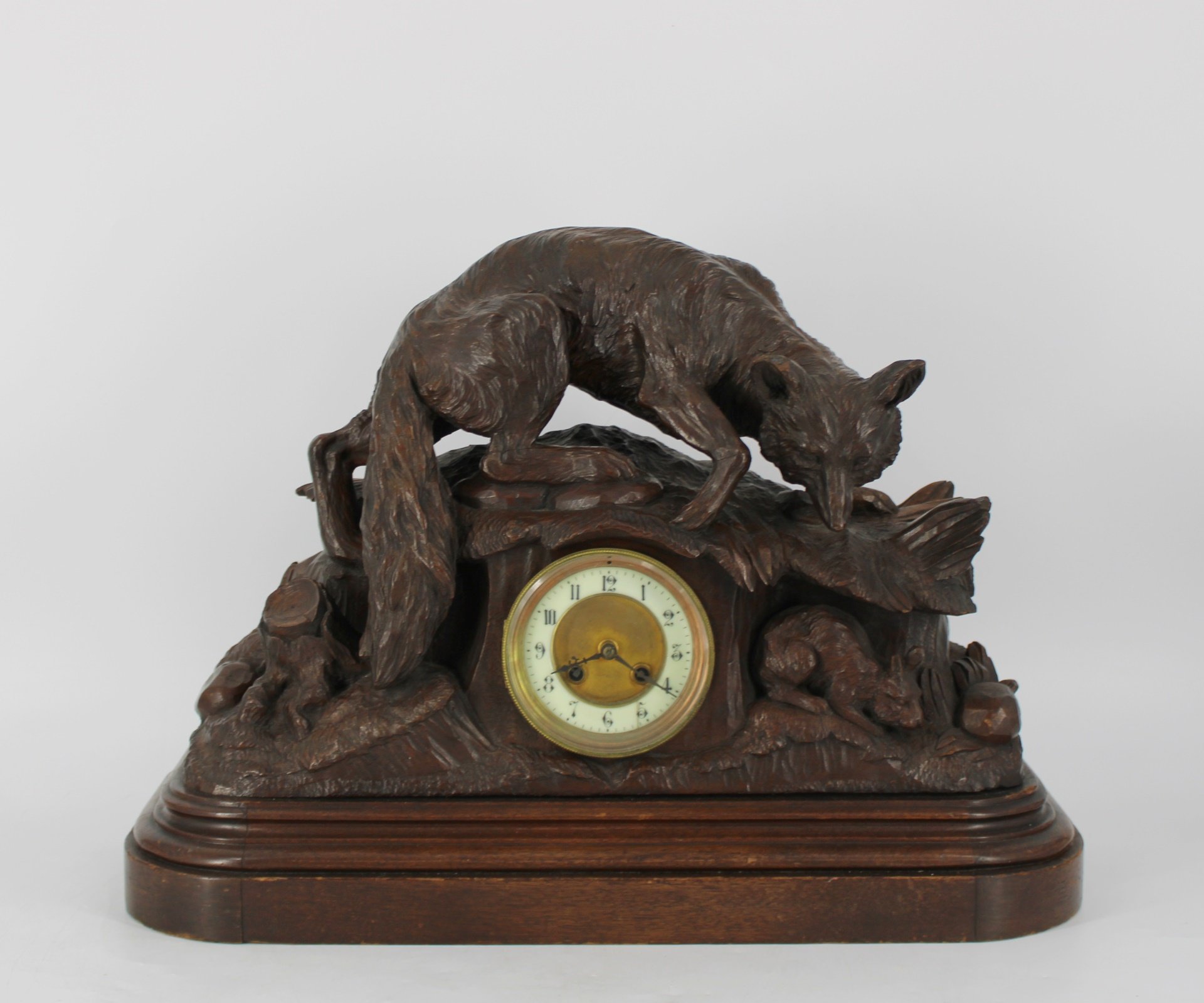 LARGE ANTIQUE CARVED BLACK FOREST